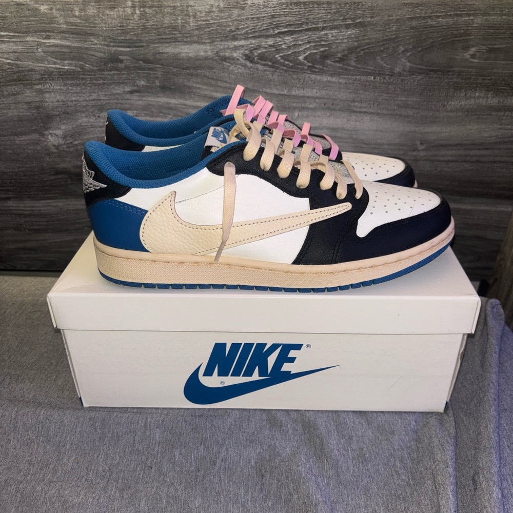 Jordan 1 Low Travis Scott ‘Fragments’ - Size 9.5 Men’s